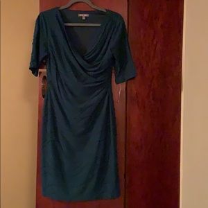 A super flattering and comfortable dress.